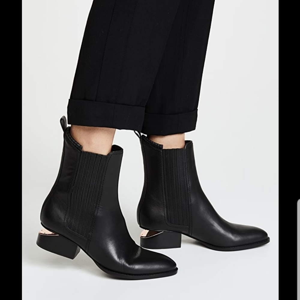 Women's Alexander Wang Black/Silver Anouck Heel Boot size 36 EUC